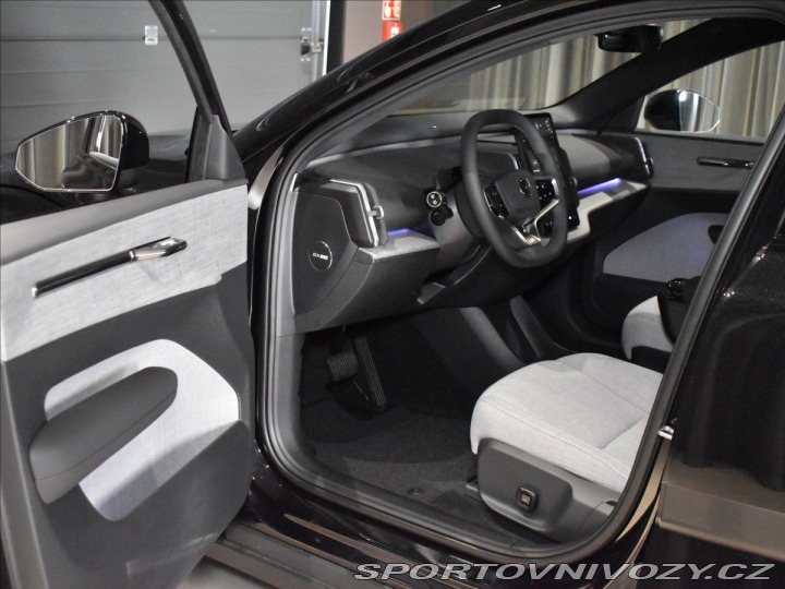 Volvo Ostatní modely EX30 0,0 TwinMotorPerformance 2025