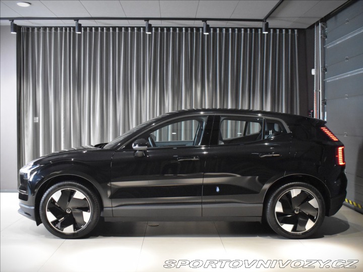 Volvo EX30 0,0 TwinMotorPerformance 2025