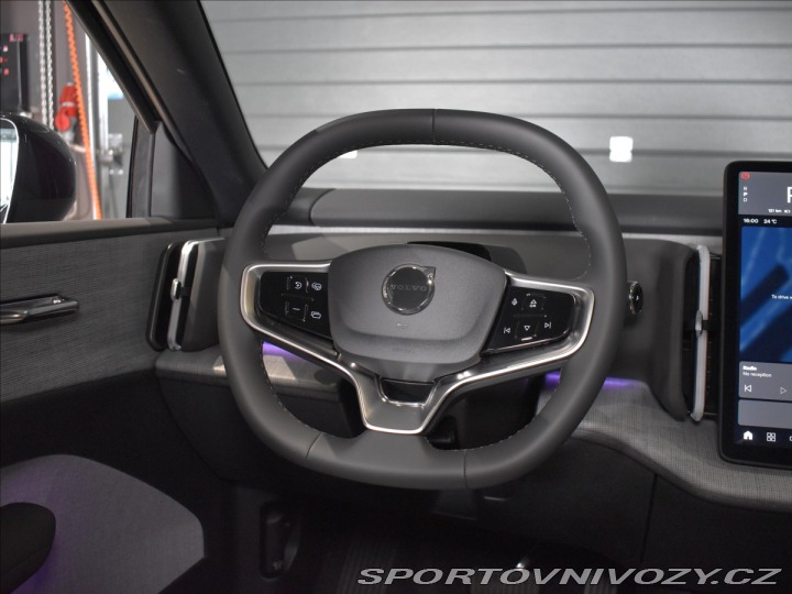 Volvo Ostatní modely EX30 0,0 TwinMotorPerformance 2025