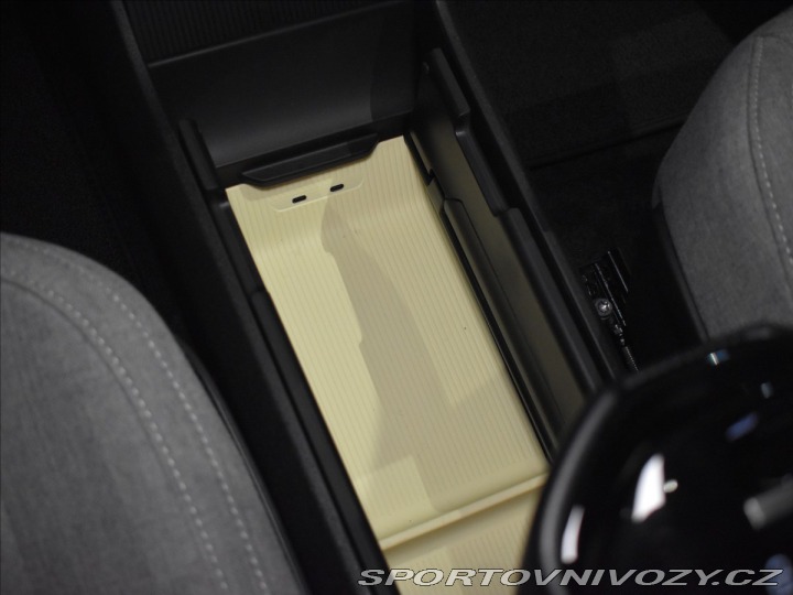 Volvo EX30 0,0 TwinMotorPerformance 2025