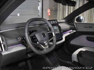 Volvo EX30 0,0 TwinMotorPerformance 2025