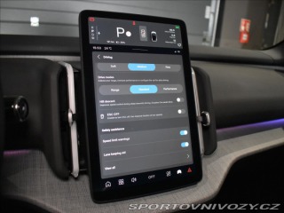 Volvo EX30 0,0 TwinMotorPerformance 2025