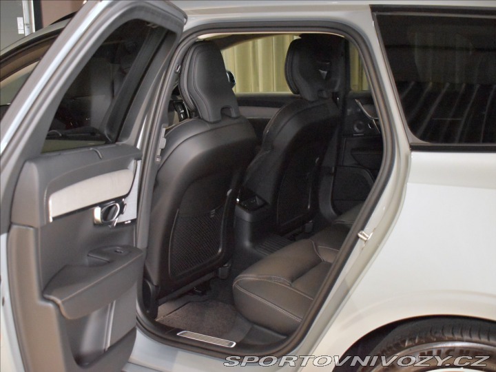 Volvo V90 2,0 T6 Plus Dark 2025