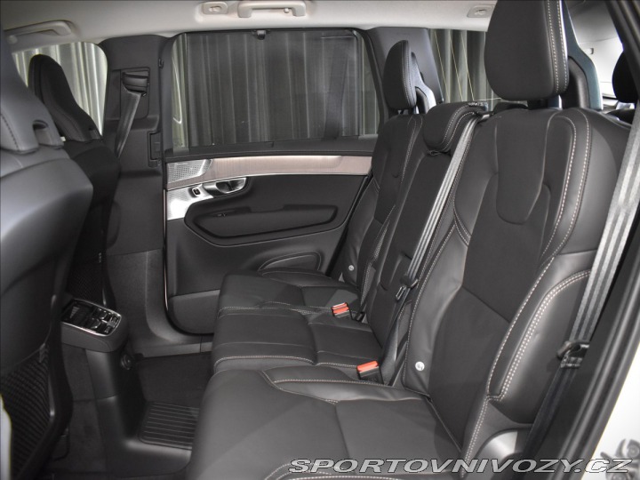 Volvo Ostatní modely XC90 2,0 T8 Plus Dark 2025