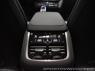 Volvo Ostatní modely XC90 2,0 T8 Plus Dark 2025