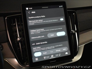 Volvo Ostatní modely XC90 2,0 T8 Plus Dark 2025