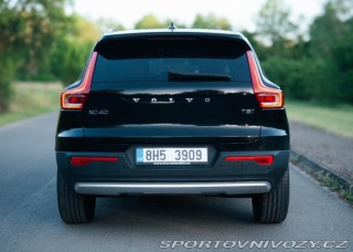 Volvo Ostatní modely XC40 2,0 T5 AWD 2018 2018