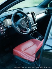 Volvo Ostatní modely XC40 2,0 T5 AWD 2018 2018