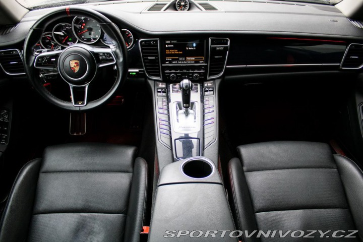 Porsche Panamera  2013