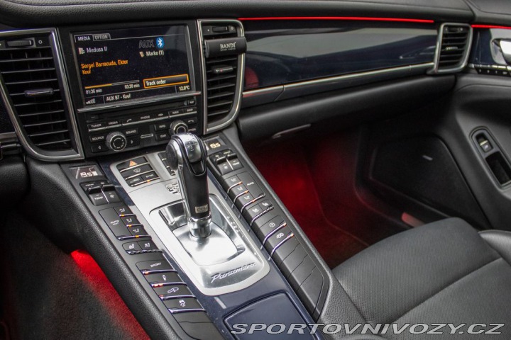Porsche Panamera  2013