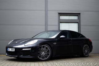 Porsche Panamera  2013