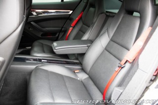 Porsche Panamera  2013