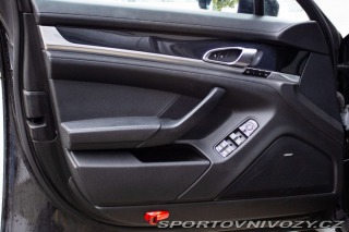 Porsche Panamera  2013