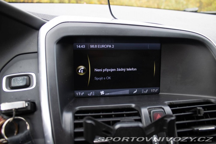 Volvo Ostatní modely XC60 T-6 AWD R-Design Geartro 2012