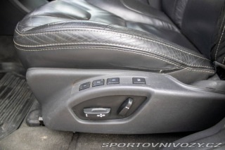 Volvo Ostatní modely XC60  T-6 AWD R-Design Geartro 2012