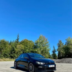 Volkswagen Scirocco R 2011