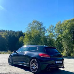 Volkswagen Scirocco R 2011