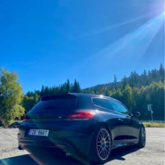 Volkswagen Scirocco R 2011