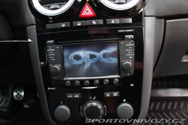 Opel Corsa OPC 1,6 Turbo 2014