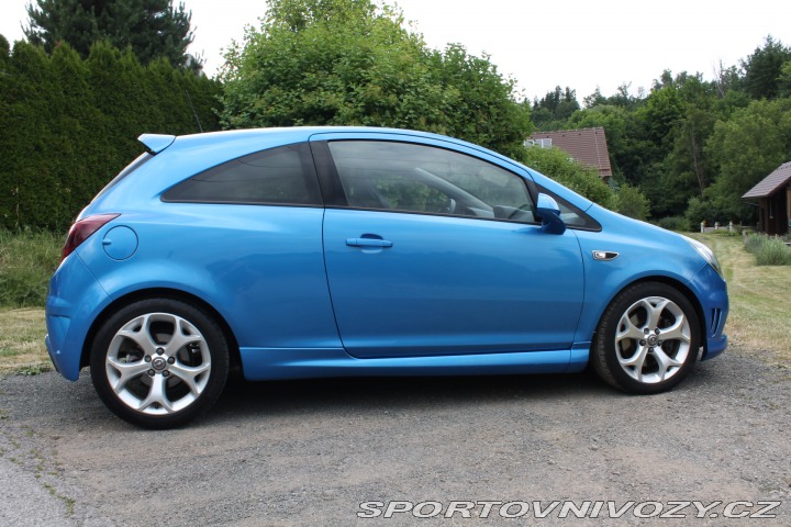 Opel Corsa OPC 1,6 Turbo 2014