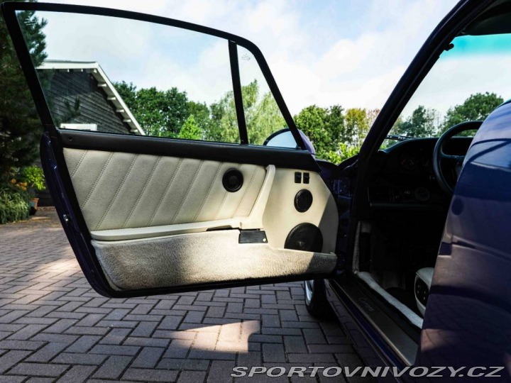 Porsche Carrera GT Carrera 2 1990
