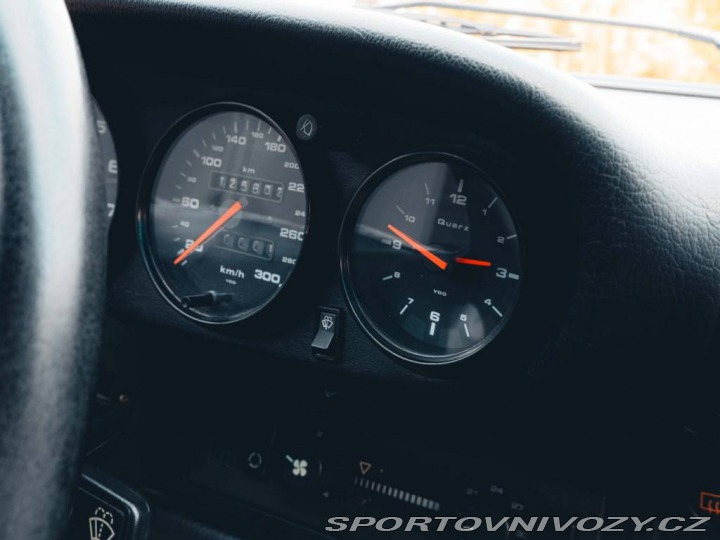 Porsche Carrera GT Carrera 2 1990