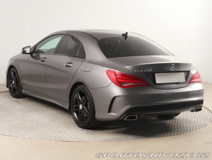 Mercedes-Benz CLA 250 4MATIC 2014
