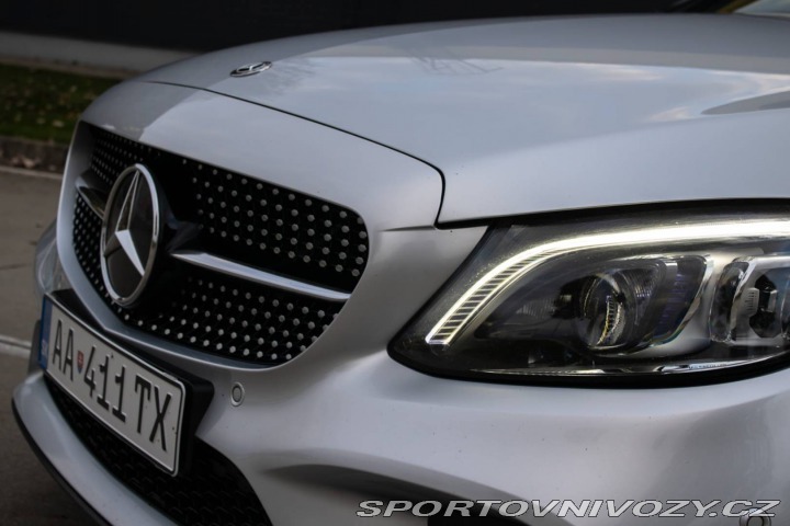 Mercedes-Benz C Kombi 220d AMG packet / 2018