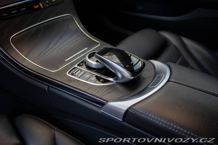 Mercedes-Benz C Kombi 220d AMG packet / 2018