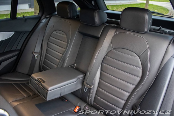 Mercedes-Benz C Kombi 220d AMG packet / 2018