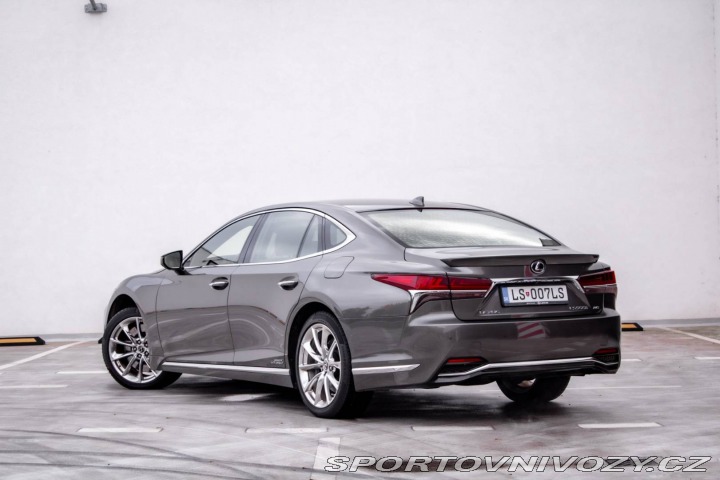 Lexus Ostatní modely LS LS500h 220kw / 264kw 4x4 2018