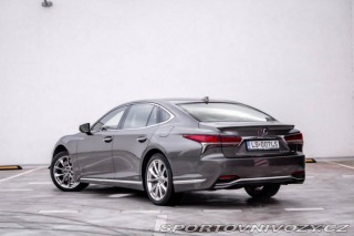 Lexus Ostatní modely LS  LS500h 220kw / 264kw 4x4 2018