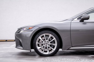 Lexus Ostatní modely LS  LS500h 220kw / 264kw 4x4 2018