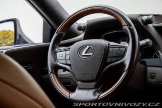 Lexus Ostatní modely LS  LS500h 220kw / 264kw 4x4 2018