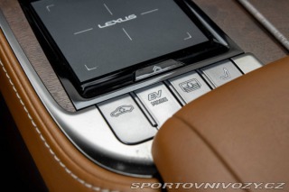 Lexus Ostatní modely LS  LS500h 220kw / 264kw 4x4 2018