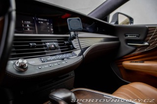 Lexus Ostatní modely LS  LS500h 220kw / 264kw 4x4 2018