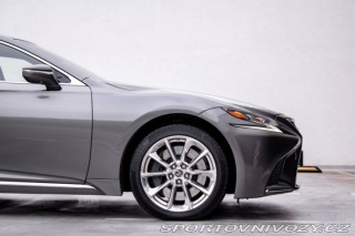 Lexus Ostatní modely LS  LS500h 220kw / 264kw 4x4 2018