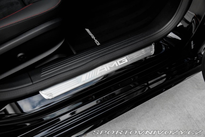 Mercedes-Benz A Mercedes-AMG 45 S mHEV 2023