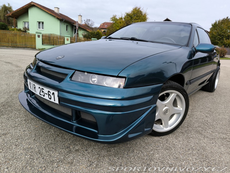 Opel Calibra 2.0i 85kw - NOVÁ STK
