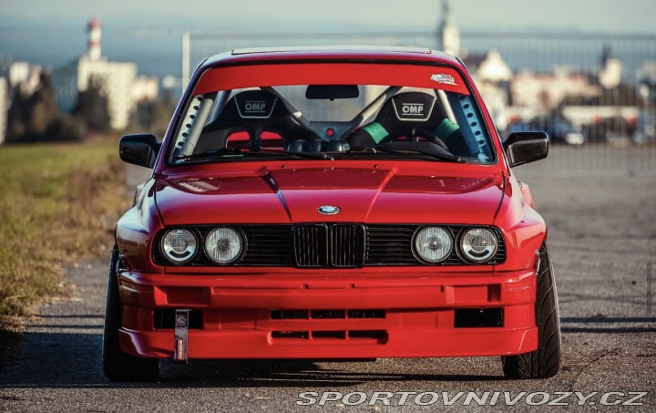 BMW 3 E30 1989
