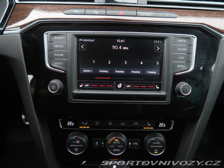 Volkswagen Ostatní modely Passat Highline 2.0 BiTDI 2015