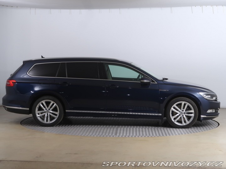 Volkswagen Ostatní modely Passat Highline 2.0 BiTDI 2015