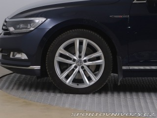 Volkswagen Ostatní modely Passat Highline 2.0 BiTDI 2015