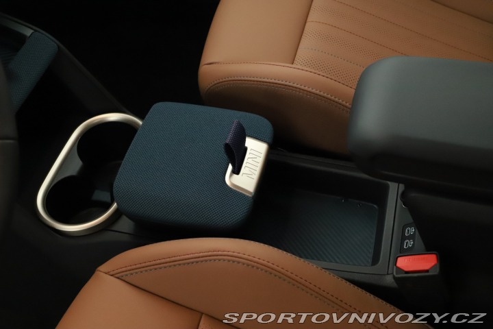 Mini Countryman Paket Favoured C 2024