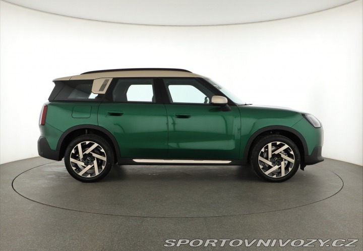 Mini Countryman Paket Favoured C 2024