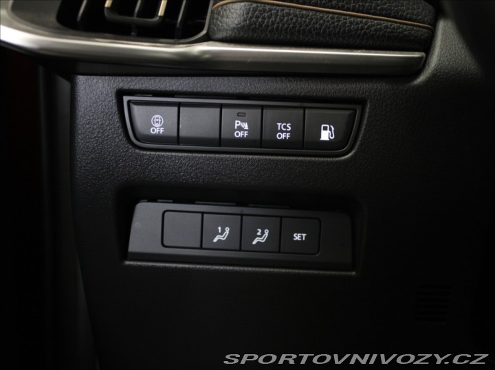 Mazda Ostatní modely CX-60 2,5 PHEV 241kW Homura 6L. 2023