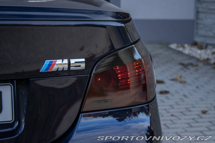 BMW M5 PANO/HUD/M-TECH/INDIVIDU 2005