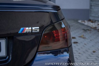 BMW M5 PANO/HUD/M-TECH/INDIVIDU 2005