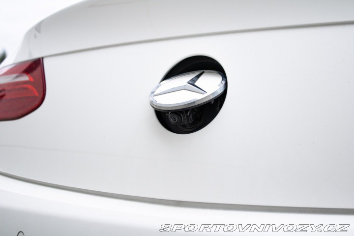 Mercedes-Benz E Kupé 200 4matic A/T / AJ 2018