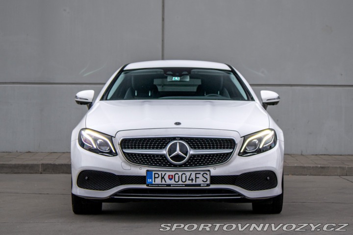 Mercedes-Benz E Kupé 200 4matic A/T / AJ 2018